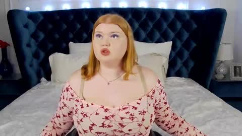 adelemoor online show from 02/19/25, 05:27