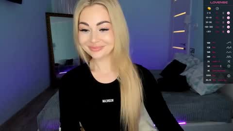 Snapshot of adeleroberts chatting on 02/10/25, 08:20 Adele online show from 02/10/25, 08:20