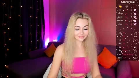 Snapshot of adeleroberts chatting on 02/20/25, 10:16 Adele online show from 02/20/25, 10:16