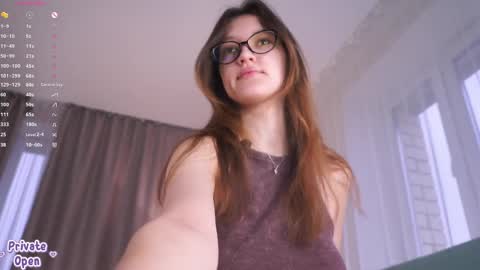 Adele online show from 04/09/26, 04:01