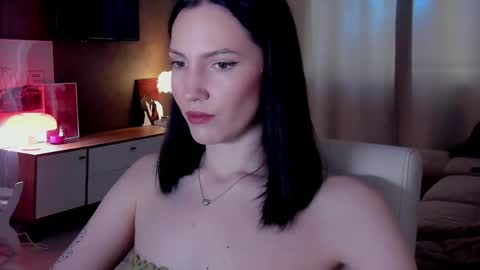 Snapshot of adeleshinem chatting on 04/20/26, 04:37 Adele Shine online show from 04/20/26, 04:37