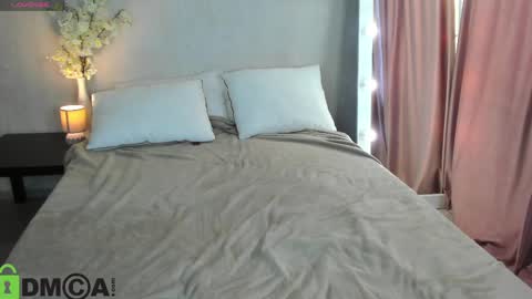 Adelina bliss online show from 04/28/26, 01:26