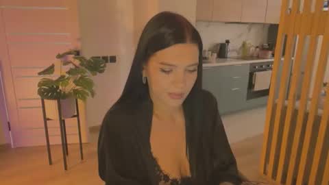 Adelinaacute online show from 10/25/25, 09:17