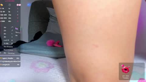 Snapshot of adelinaconte1 chatting on 05/16/26, 12:40 adelinaconte1 online show from 05/16/26, 12:40