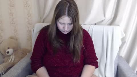 adelinalawson online show from 12/05/24, 07:17