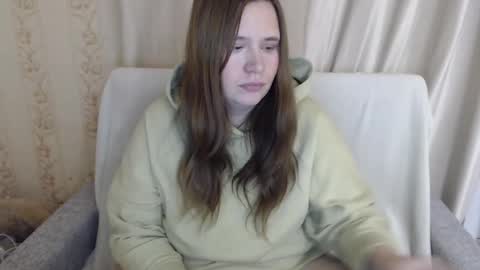 adelinalawson online show from 12/18/24, 06:03