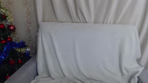 adelinalawson online show from 01/17/25, 04:04