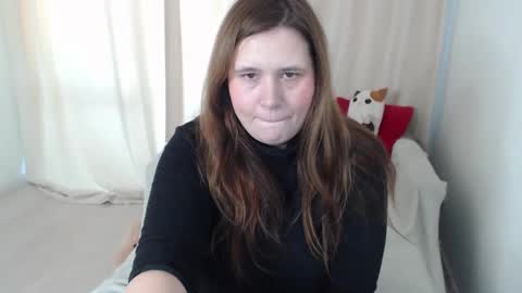 adelinalawson online show from 03/04/25, 07:51