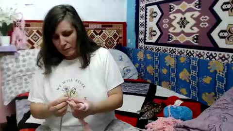 Larisa online show from 10/20/25, 11:10