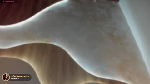 adeline online show from 10/26/25, 04:46