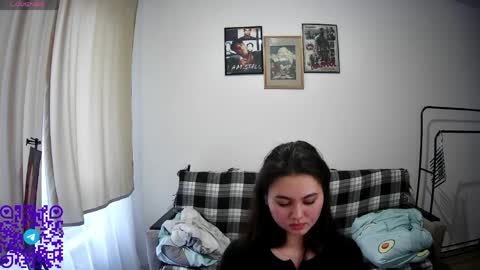 Snapshot of adelinehaefner chatting on 04/23/26, 03:25 Anna online show from 04/23/26, 03:25