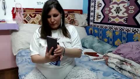 Snapshot of adelinemilf chatting on 04/29/26, 01:48 adelinemilf online show from 04/29/26, 01:48
