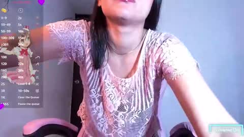 Snapshot of adelle_rose1 chatting on 02/01/25, 03:30 Adelle online show from 02/01/25, 03:30