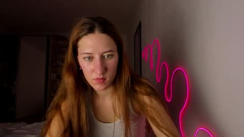 Snapshot of adellqueen chatting on 03/25/26, 10:49 Adell online show from 03/25/26, 10:49