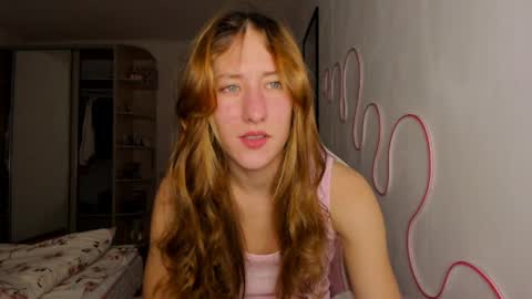 Snapshot of adellqueen chatting on 05/30/26, 09:34 Adell online show from 05/30/26, 09:34