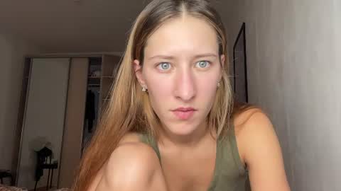 Adell online show from 07/06/26, 09:39