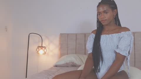  instragram adelyn 111 online show from 01/25/25, 06:23