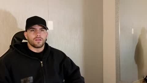 Snapshot of ades_lowe chatting on 10/03/25, 11:51 Ades online show from 10/03/25, 11:51