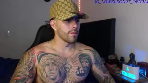 Snapshot of ades_lowe chatting on 01/18/26, 07:56 Ades online show from 01/18/26, 07:56