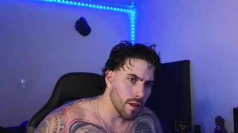 Snapshot of ades_lowe chatting on 02/04/26, 06:52 Ades online show from 02/04/26, 06:52