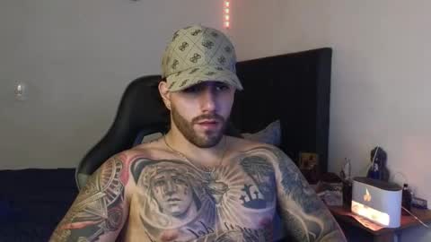 Snapshot of ades_lowe chatting on 02/07/26, 07:01 Ades online show from 02/07/26, 07:01