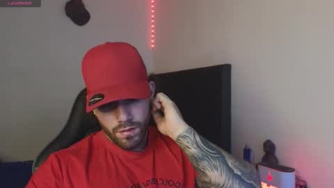 Snapshot of ades_lowe chatting on 02/14/26, 05:48 Ades online show from 02/14/26, 05:48