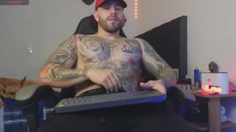 Snapshot of ades_lowe chatting on 02/14/26, 09:11 Ades online show from 02/14/26, 09:11