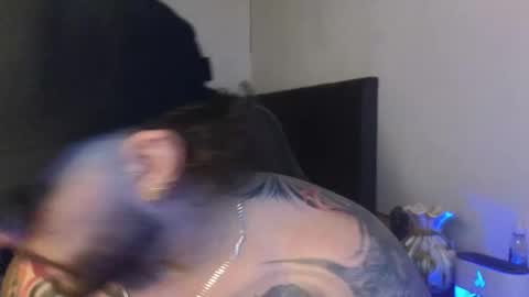 Snapshot of ades_lowe chatting on 03/24/26, 06:51 Ades online show from 03/24/26, 06:51