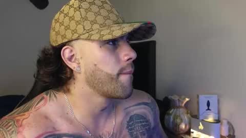 Snapshot of ades_lowe chatting on 03/28/26, 08:58 Ades online show from 03/28/26, 08:58