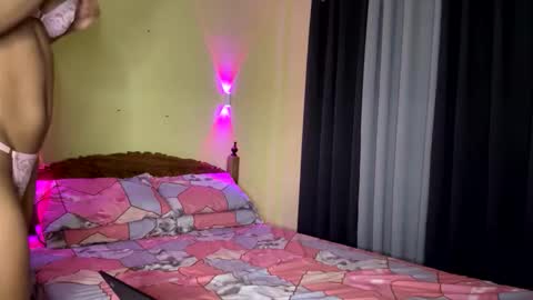 Snapshot of adgodz chatting on 01/18/26, 03:05 Cassie online show from 01/18/26, 03:05