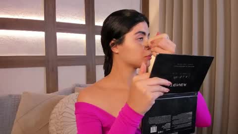 Adhara  online show from 02/21/26, 12:28