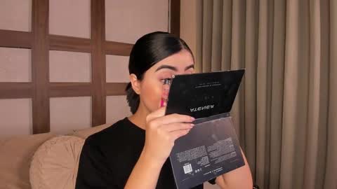 Adhara  online show from 03/07/26, 12:24