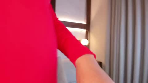 Adhara  online show from 04/10/26, 02:00