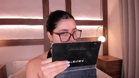 Snapshot of adhara_black01 chatting on 06/24/26, 01:43 Adhara online show from 06/24/26, 01:43