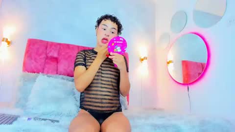 Snapshot of adhara_smith_ chatting on 07/12/26, 12:29 online show from 07/12/26, 12:29