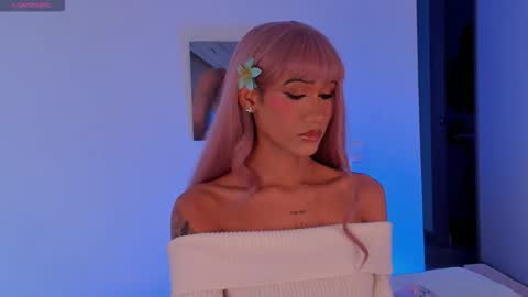 Isabellafirst online show from 09/12/25, 05:02