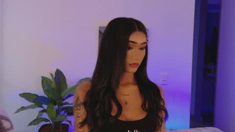 Isabellafirst online show from 09/24/25, 05:16