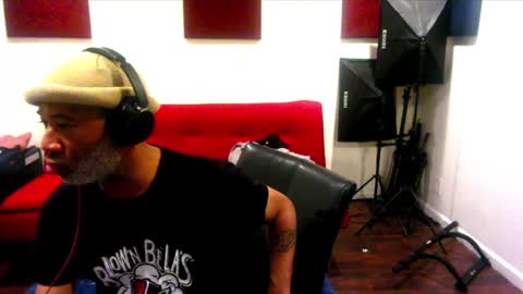 Snapshot of adick_ting chatting on 01/07/25, 01:49 adick_ting online show from 01/07/25, 01:49