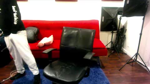 Snapshot of adick_ting chatting on 01/12/25, 06:59 adick_ting online show from 01/12/25, 06:59