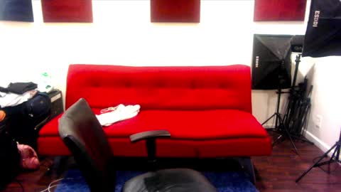 Snapshot of adick_ting chatting on 01/13/25, 02:21 adick_ting online show from 01/13/25, 02:21