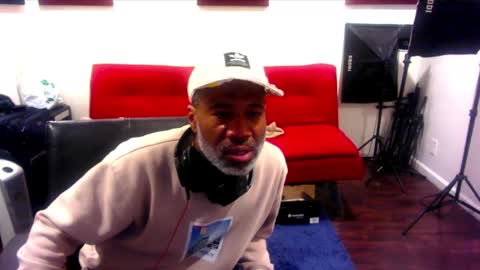 Snapshot of adick_ting chatting on 01/25/25, 08:42 adick_ting online show from 01/25/25, 08:42