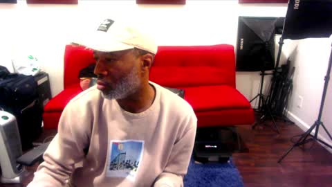 Snapshot of adick_ting chatting on 01/25/25, 10:07 adick_ting online show from 01/25/25, 10:07