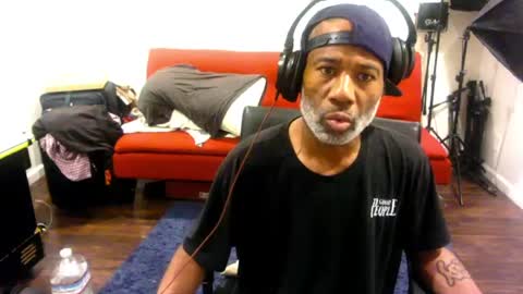 Snapshot of adick_ting chatting on 09/20/25, 07:09 adick_ting online show from 09/20/25, 07:09