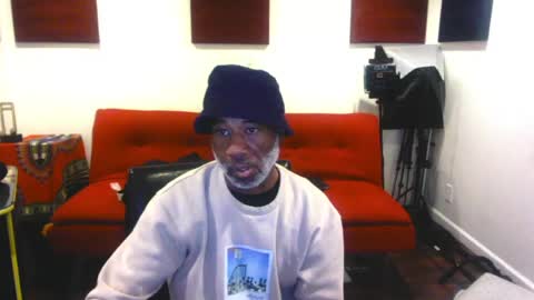 Snapshot of adick_ting chatting on 04/12/26, 09:09 adick_ting online show from 04/12/26, 09:09