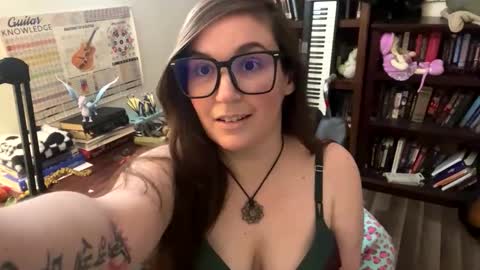 Snapshot of adobe_angel304 chatting on 03/31/26, 07:14 adobe_angel304 online show from 03/31/26, 07:14