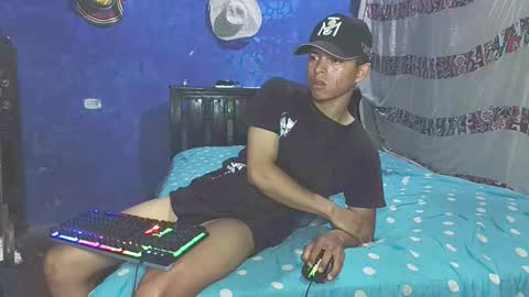 Adonis online show from 12/13/25, 11:32