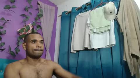 adonis_kodjoe online show from 05/18/26, 07:25