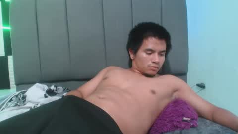 Snapshot of adonis_latin_19 chatting on 04/15/26, 07:37 adonis_latin_19 online show from 04/15/26, 07:37