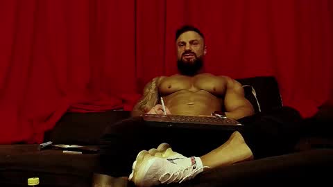 Adonis online show from 02/28/26, 09:05