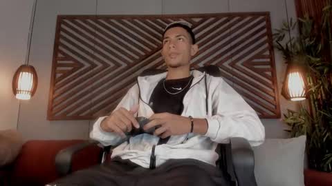 Snapshot of adonis_wb chatting on 09/16/25, 08:21 adonis_wb online show from 09/16/25, 08:21